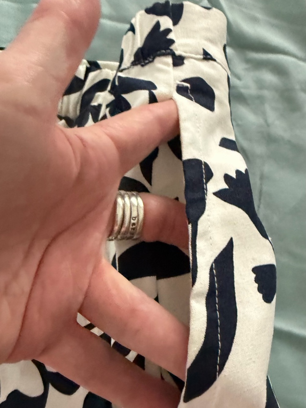 Navy blue  and White Floral  pull on Skirt - Picture 9 of 14